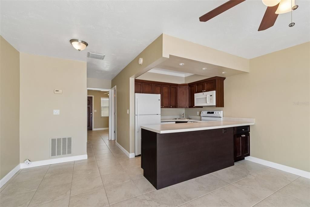 For Sale: $4,199,000 (13 beds, 0 baths, 5932 Square Feet)