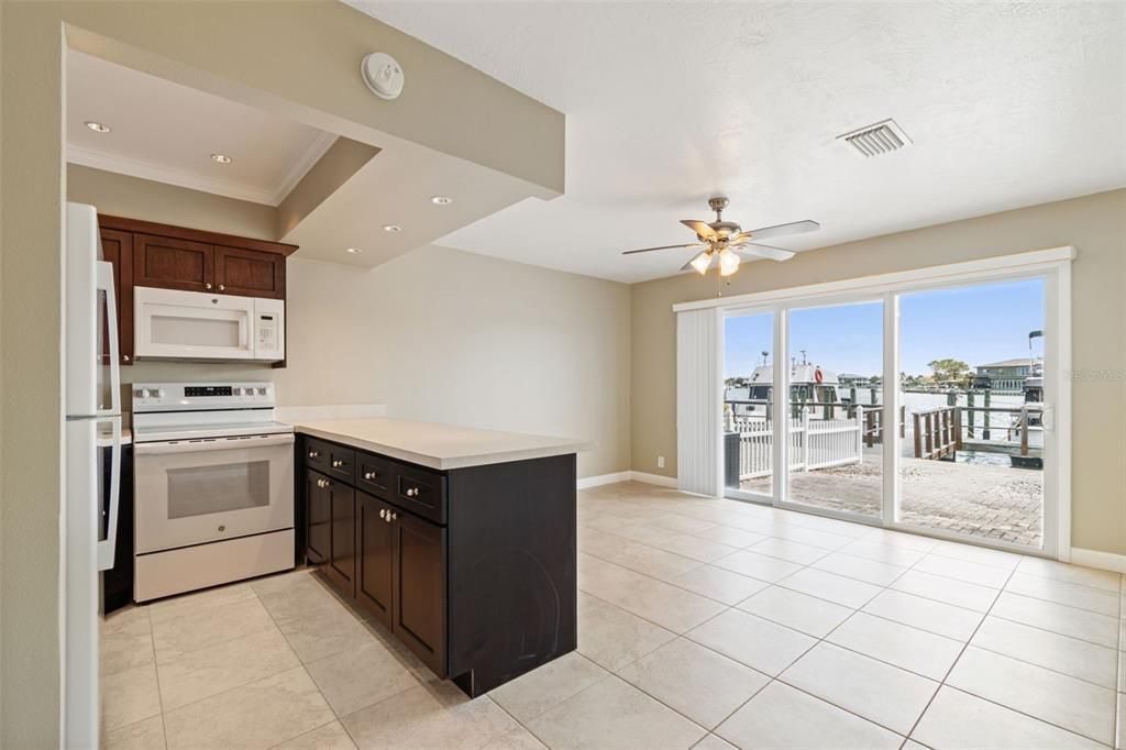 For Sale: $4,199,000 (13 beds, 0 baths, 5932 Square Feet)