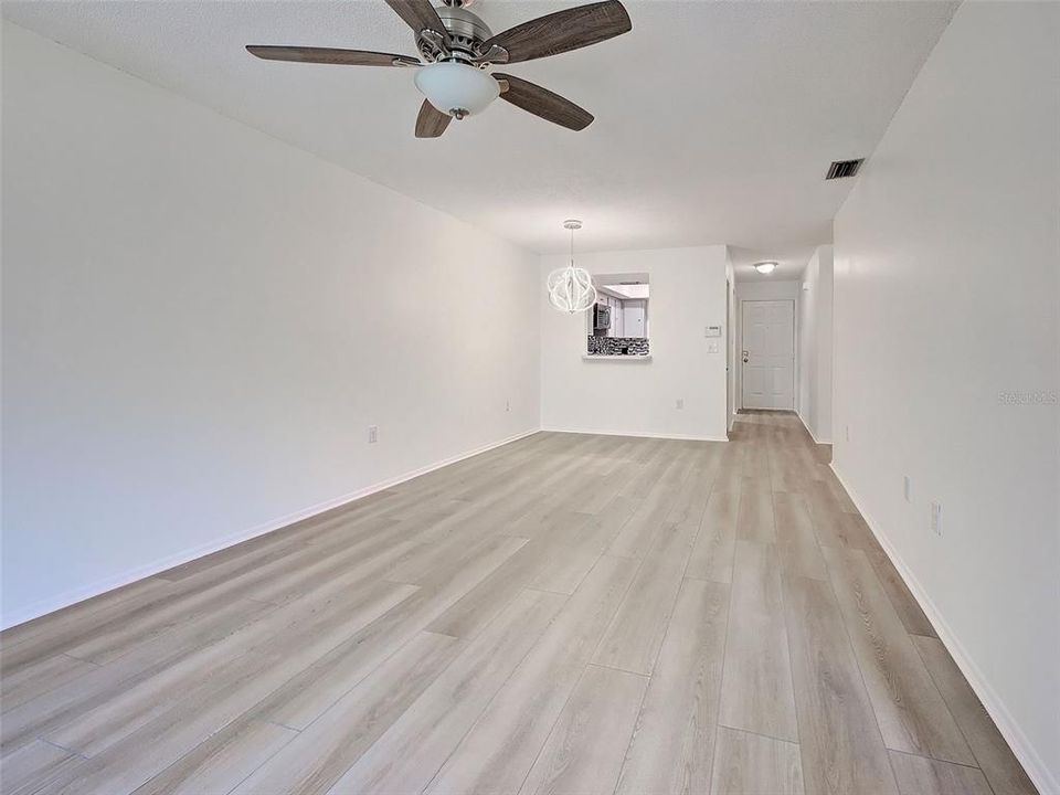 Activo con contrato: $185,000 (2 camas, 2 baños, 914 Pies cuadrados)