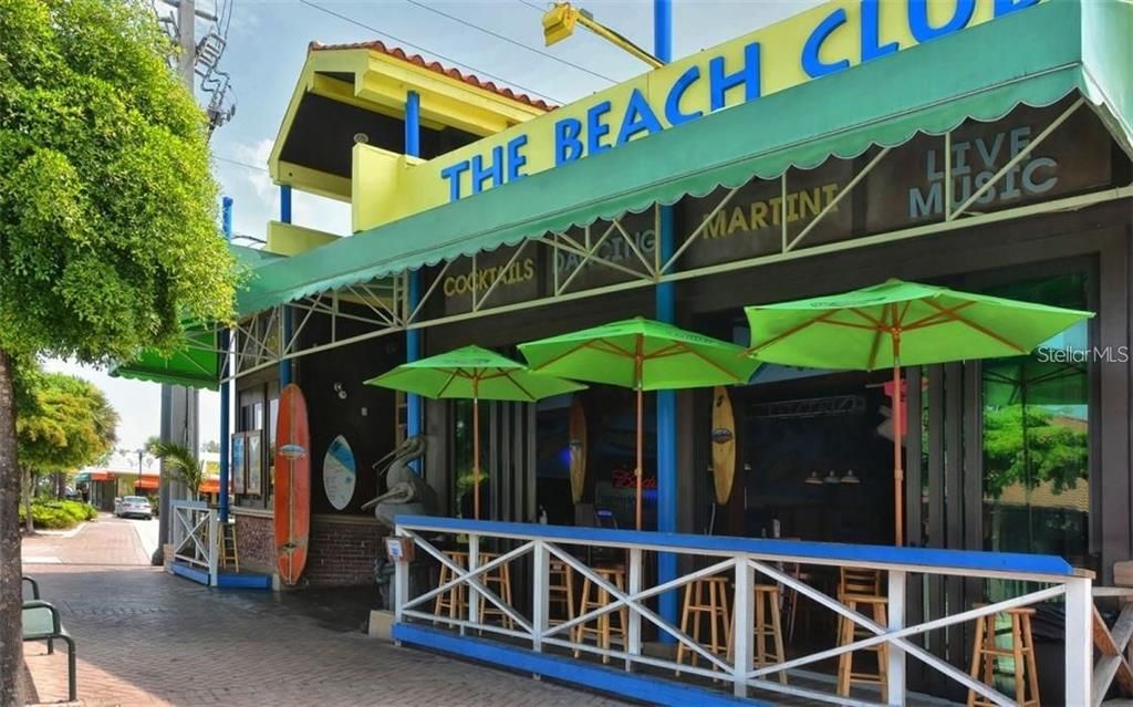 Activo con contrato: $185,000 (2 camas, 2 baños, 914 Pies cuadrados)