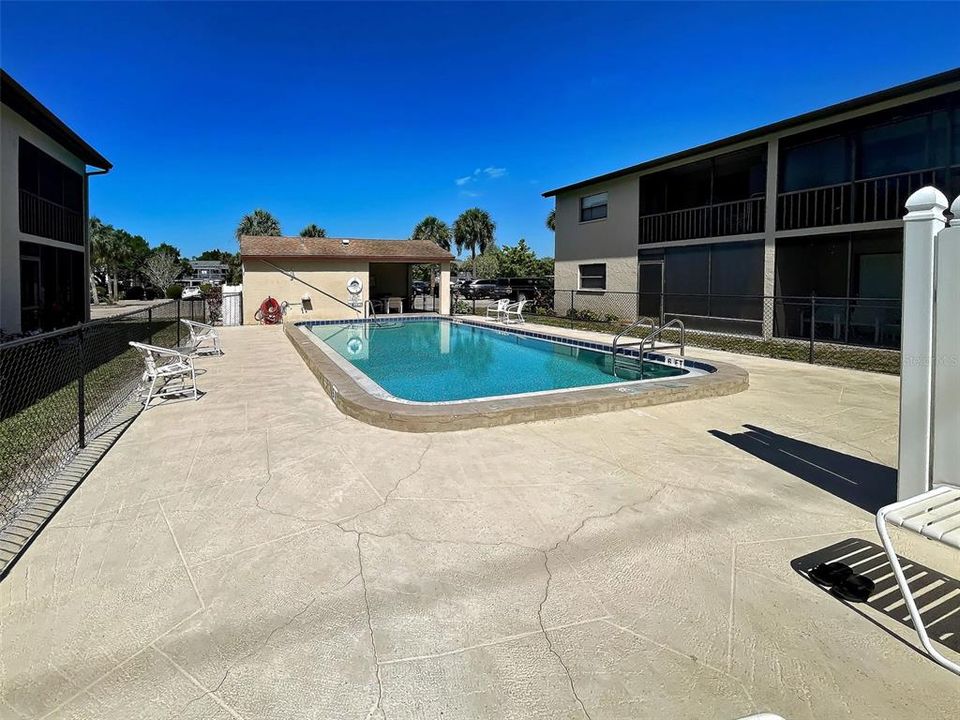 Activo con contrato: $185,000 (2 camas, 2 baños, 914 Pies cuadrados)