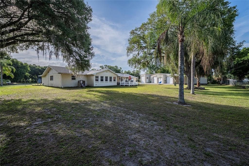 En Venta: $585,900 (3 camas, 2 baños, 2638 Pies cuadrados)