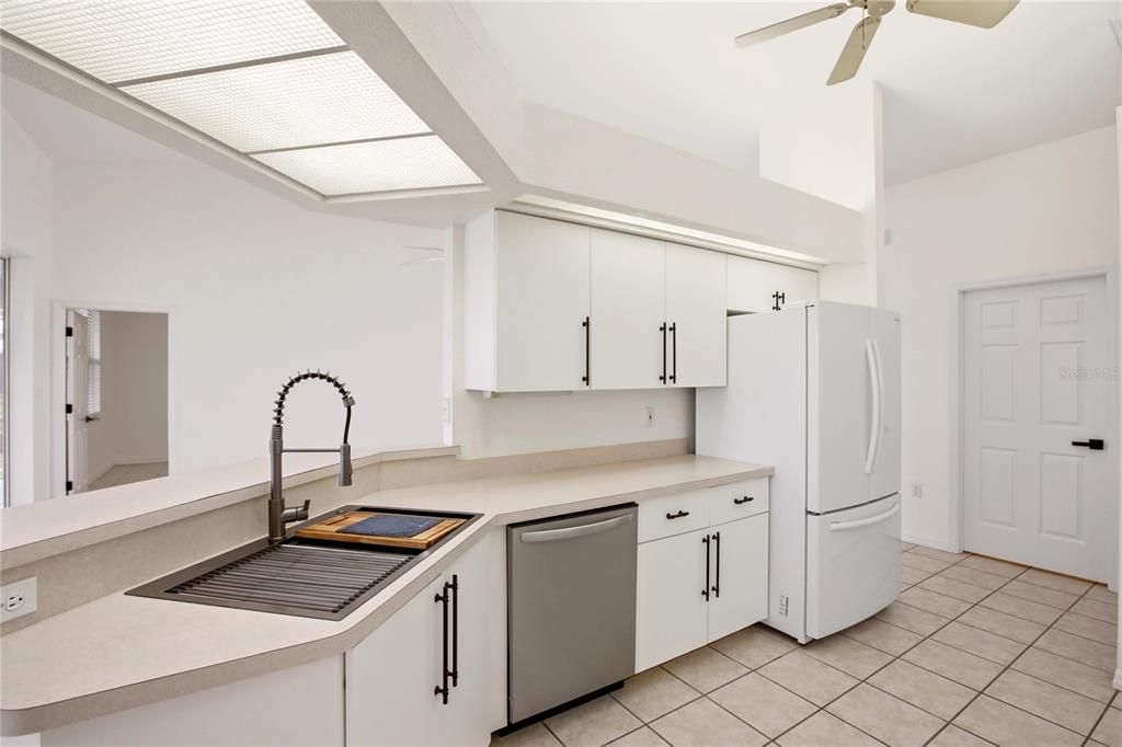 Active With Contract: $499,000 (3 beds, 2 baths, 1615 Square Feet)