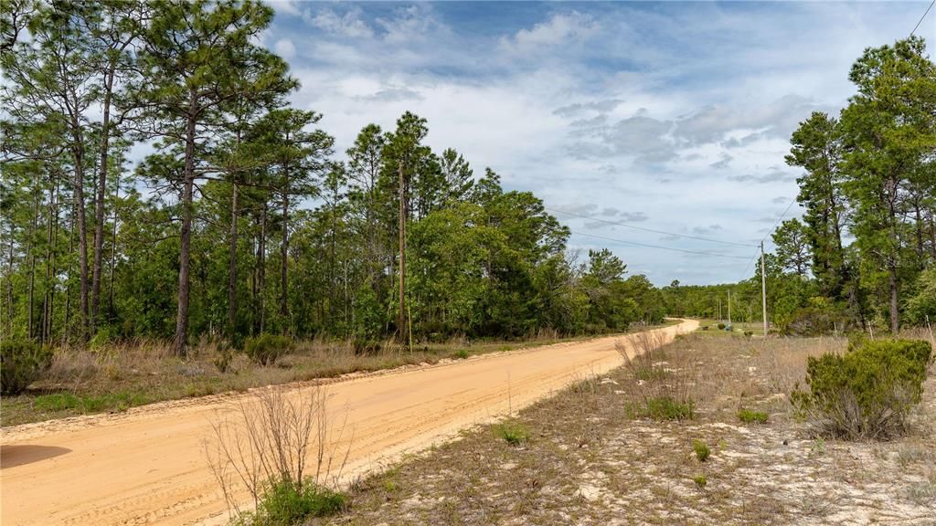 En Venta: $87,999 (5.00 acres)