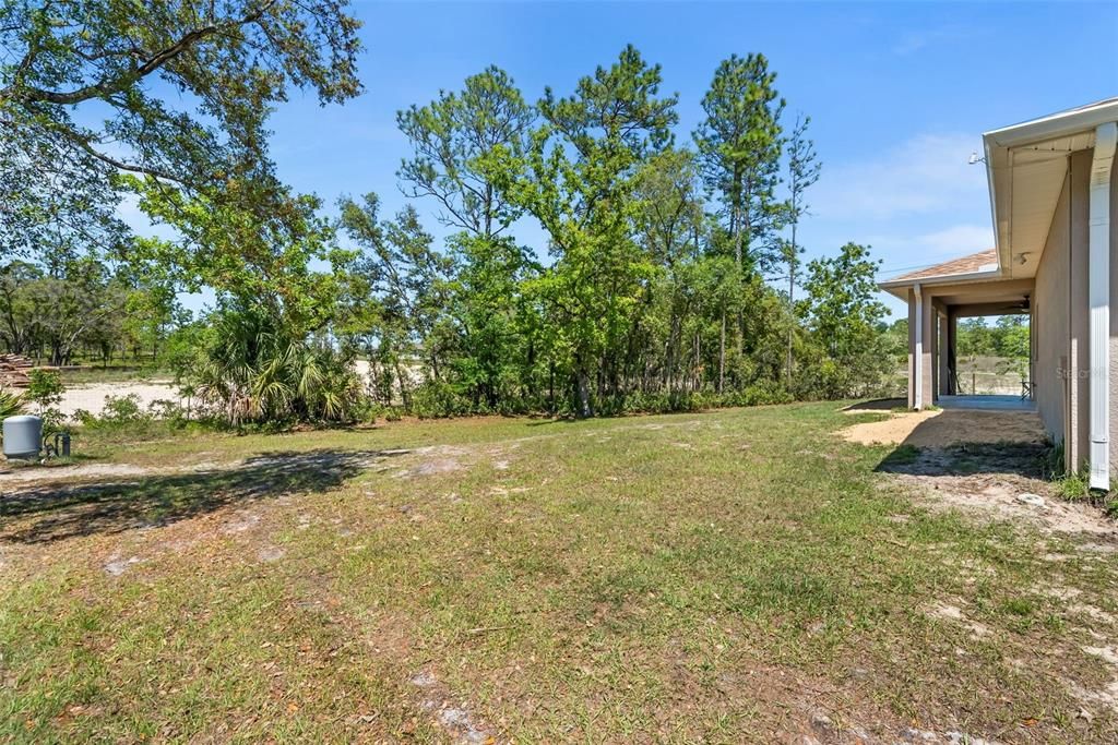 For Sale: $344,500 (3 beds, 2 baths, 1539 Square Feet)