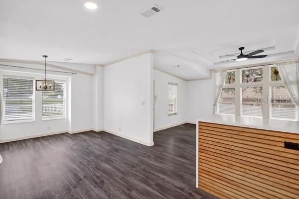 For Sale: $315,000 (3 beds, 2 baths, 1312 Square Feet)