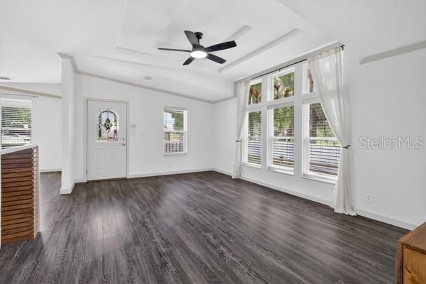 For Sale: $315,000 (3 beds, 2 baths, 1312 Square Feet)