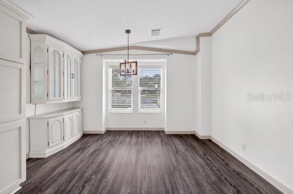For Sale: $315,000 (3 beds, 2 baths, 1312 Square Feet)