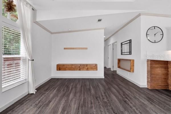 For Sale: $315,000 (3 beds, 2 baths, 1312 Square Feet)