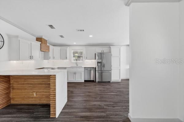 For Sale: $315,000 (3 beds, 2 baths, 1312 Square Feet)