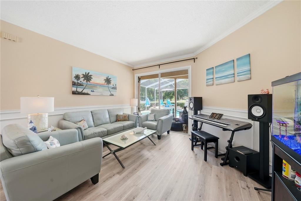 Active With Contract: $499,999 (4 beds, 3 baths, 2251 Square Feet)