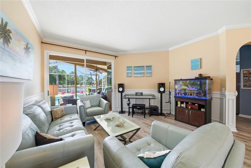 Active With Contract: $499,999 (4 beds, 3 baths, 2251 Square Feet)