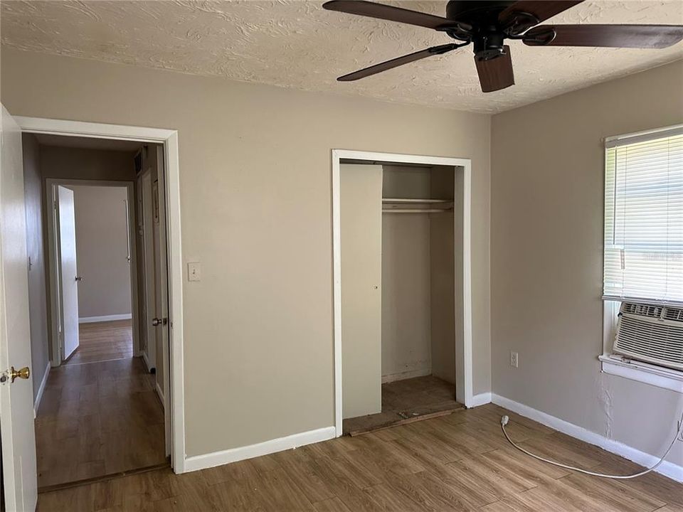 For Rent: $1,050 (2 beds, 1 baths, 648 Square Feet)