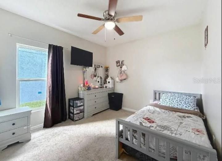 For Rent: $1,850 (3 beds, 2 baths, 1431 Square Feet)