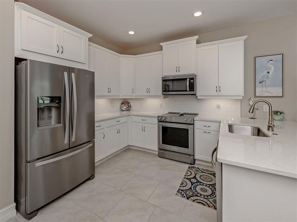 Active With Contract: $364,900 (2 beds, 2 baths, 1496 Square Feet)