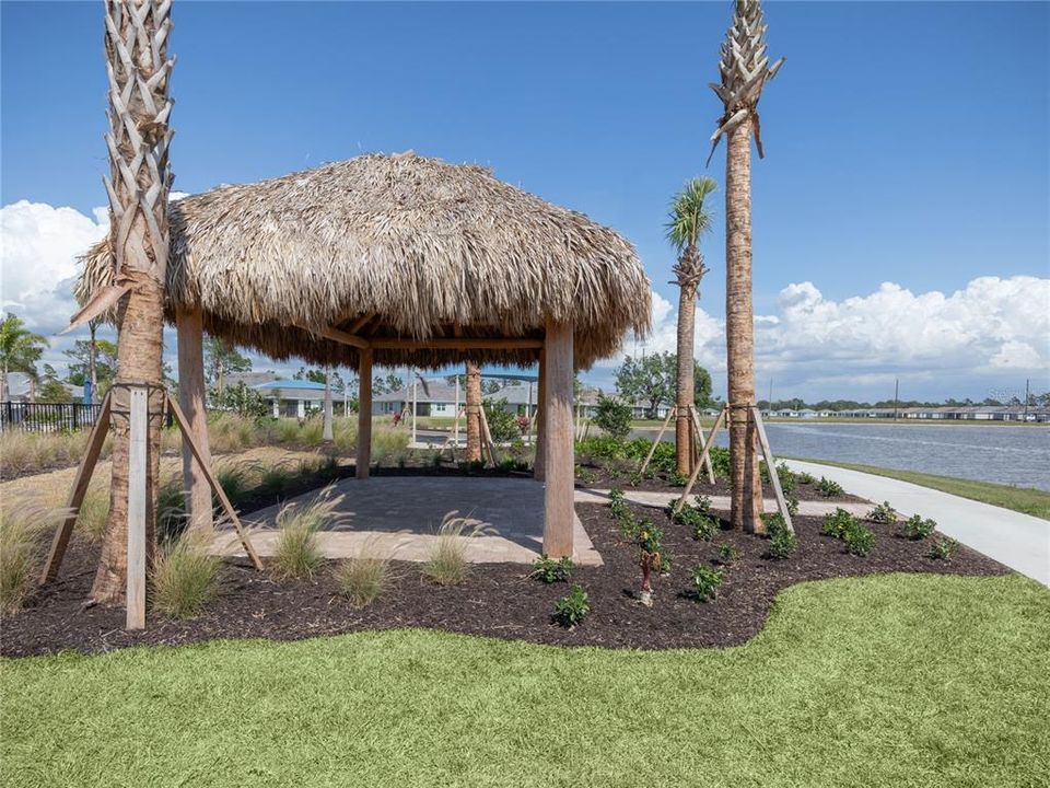 Active With Contract: $364,900 (2 beds, 2 baths, 1496 Square Feet)