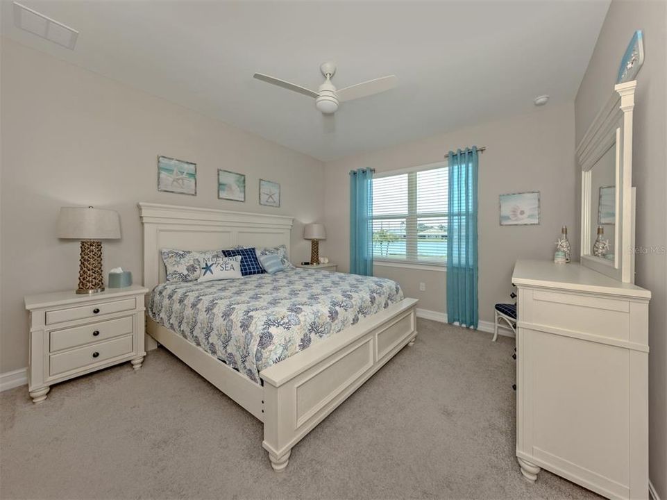 Active With Contract: $364,900 (2 beds, 2 baths, 1496 Square Feet)