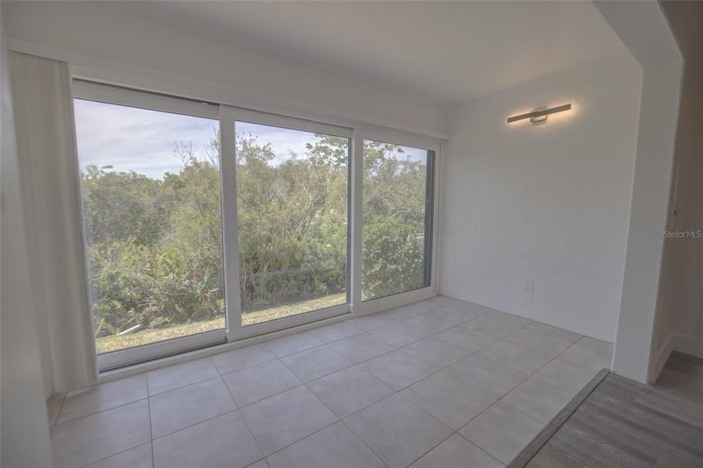 En Venta: $369,000 (2 camas, 2 baños, 1400 Pies cuadrados)