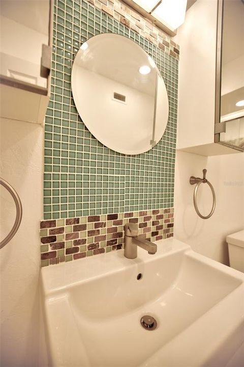 En Venta: $369,000 (2 camas, 2 baños, 1400 Pies cuadrados)