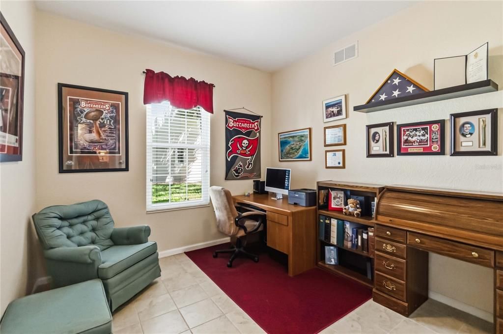 Active With Contract: $249,900 (3 beds, 2 baths, 1433 Square Feet)
