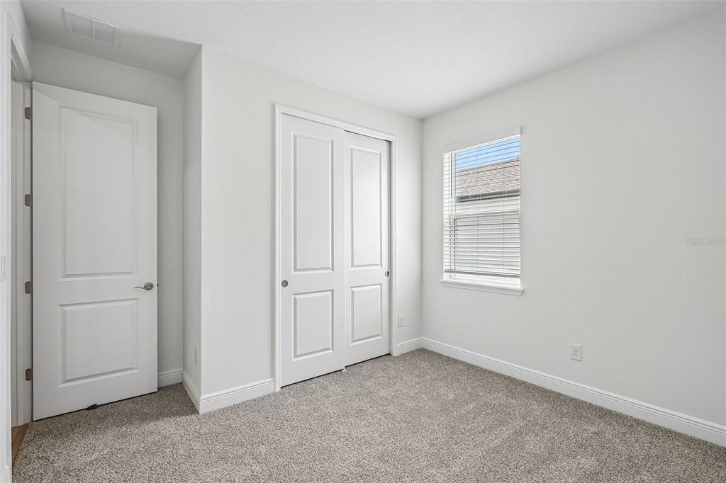 Activo con contrato: $364,690 (4 camas, 2 baños, 1908 Pies cuadrados)