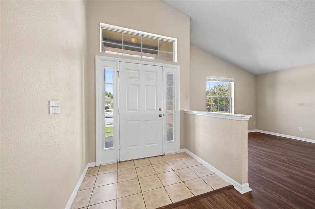 For Sale: $304,900 (3 beds, 2 baths, 1942 Square Feet)