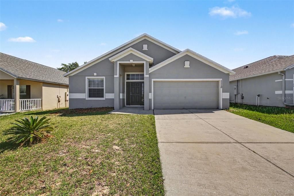 For Sale: $304,900 (3 beds, 2 baths, 1942 Square Feet)