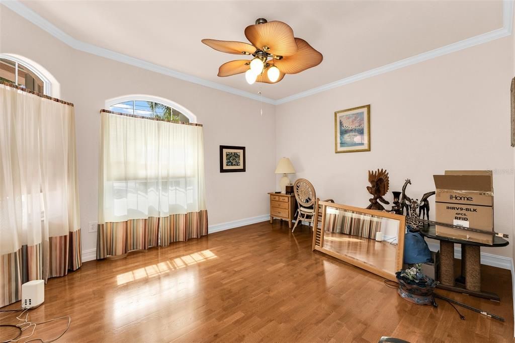 For Sale: $774,000 (3 beds, 2 baths, 2105 Square Feet)