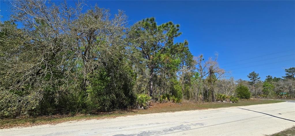 En Venta: $59,500 (0.81 acres)