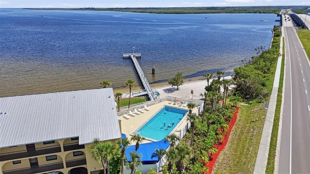For Sale: $150,000 (2 beds, 2 baths, 1150 Square Feet)