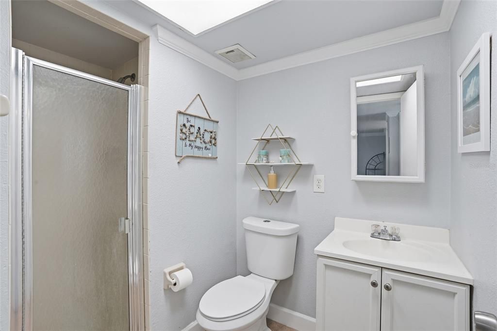 For Sale: $150,000 (2 beds, 2 baths, 1150 Square Feet)