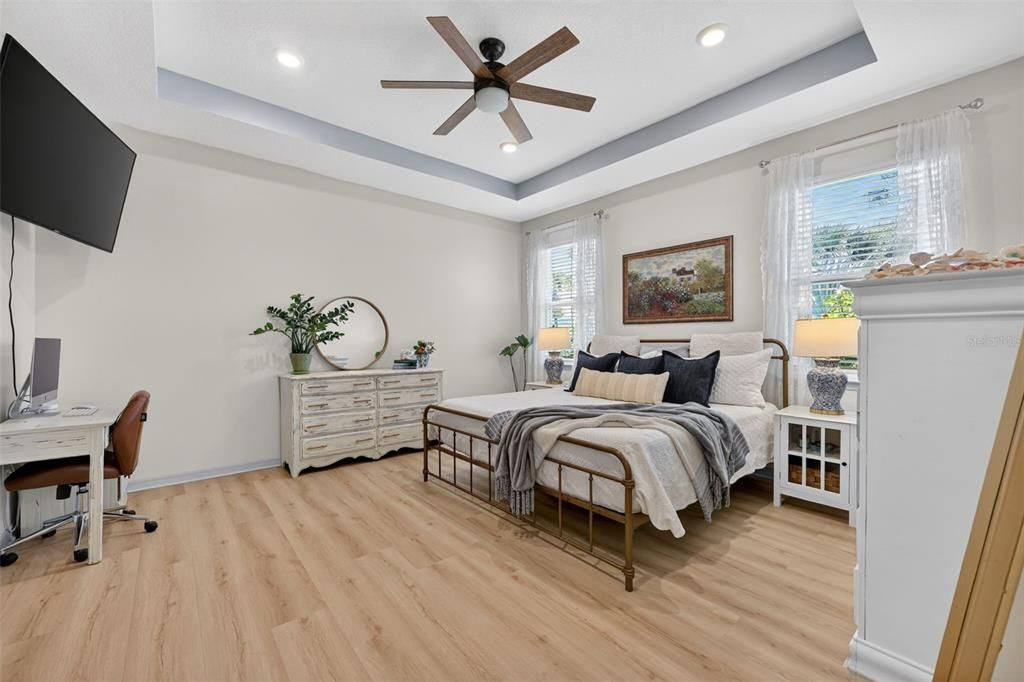 Active With Contract: $515,000 (4 beds, 2 baths, 2045 Square Feet)