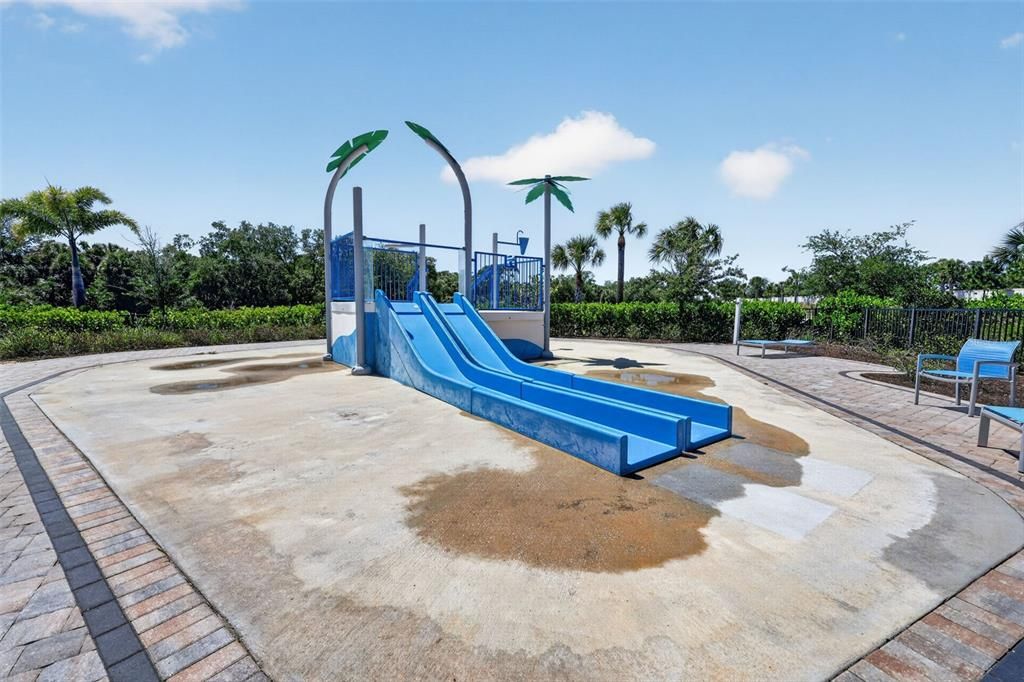 Active With Contract: $515,000 (4 beds, 2 baths, 2045 Square Feet)