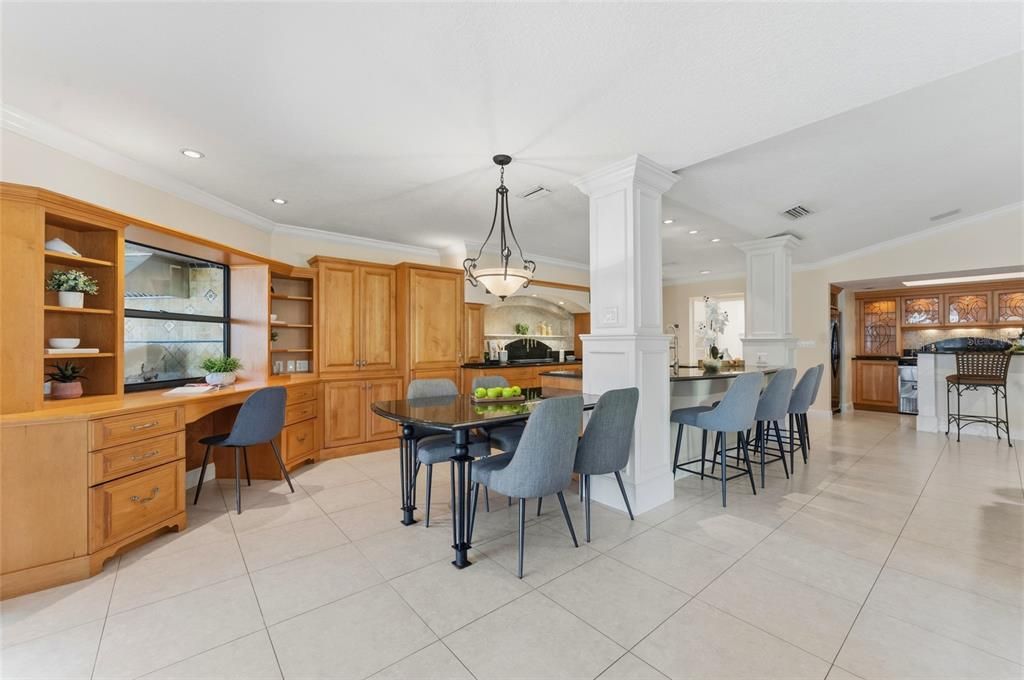 En Venta: $875,000 (4 camas, 4 baños, 3804 Pies cuadrados)