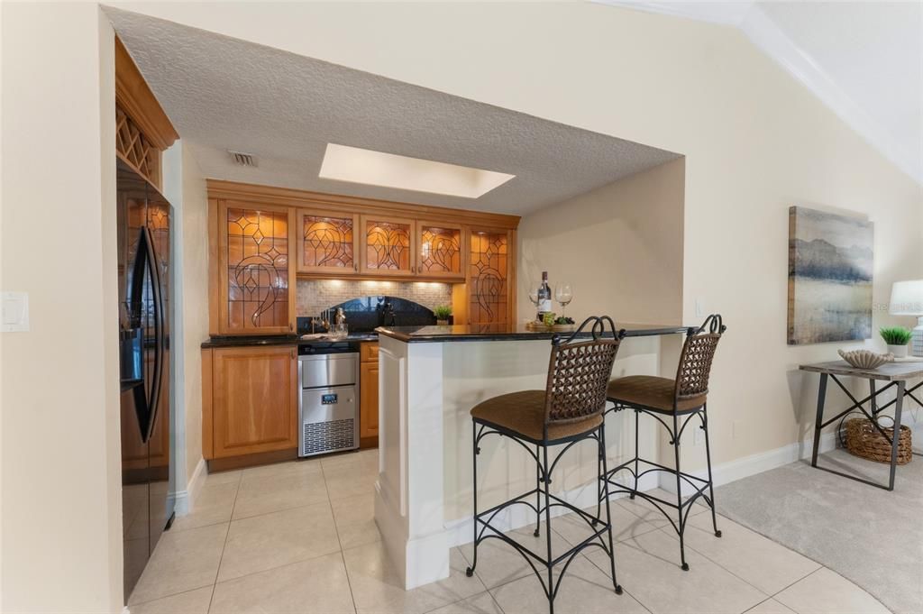 En Venta: $875,000 (4 camas, 4 baños, 3804 Pies cuadrados)