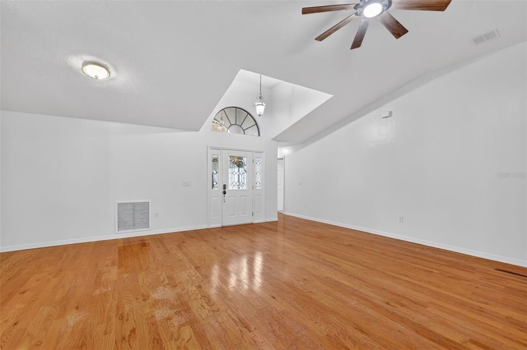 Active With Contract: $339,900 (4 beds, 3 baths, 2002 Square Feet)