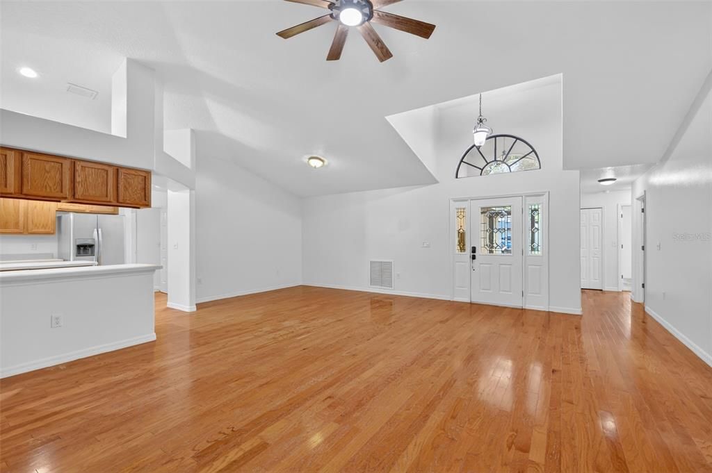 Active With Contract: $339,900 (4 beds, 3 baths, 2002 Square Feet)