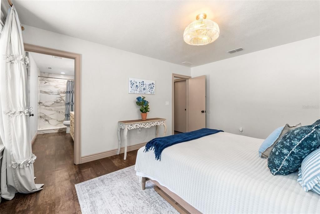 For Sale: $7,849,000 (3 beds, 3 baths, 2286 Square Feet)