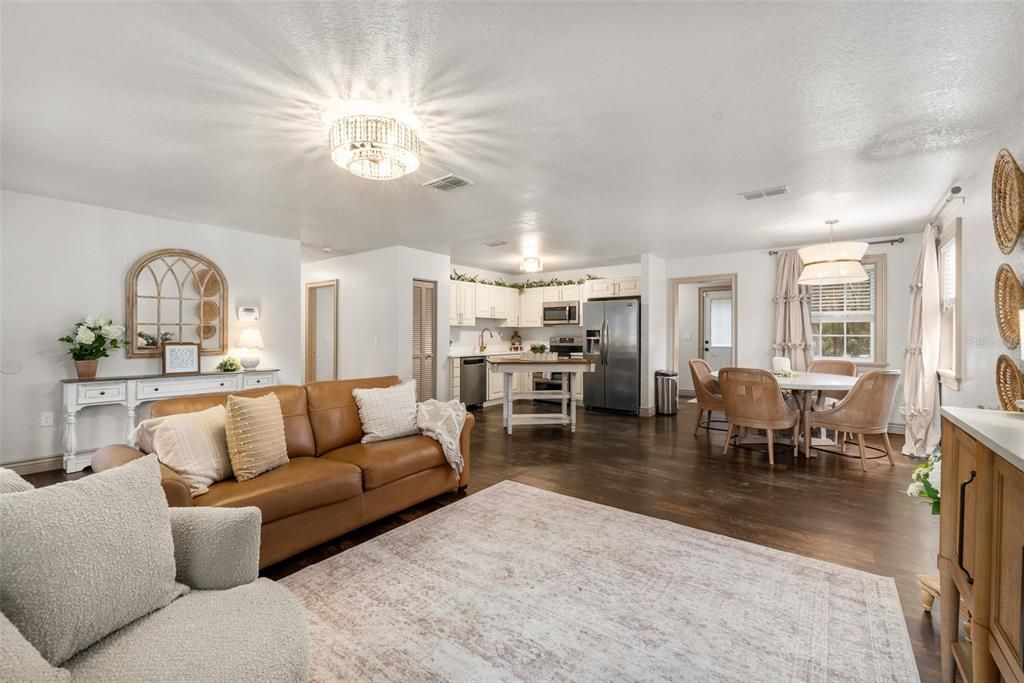 For Sale: $7,849,000 (3 beds, 3 baths, 2286 Square Feet)