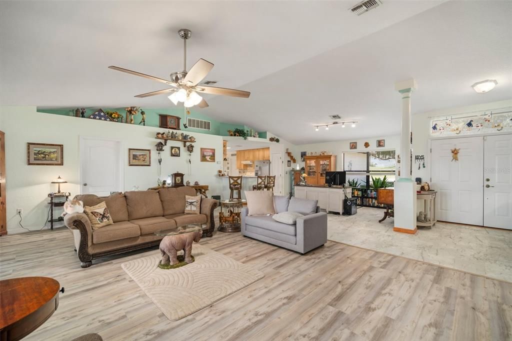 For Sale: $432,000 (3 beds, 2 baths, 2314 Square Feet)