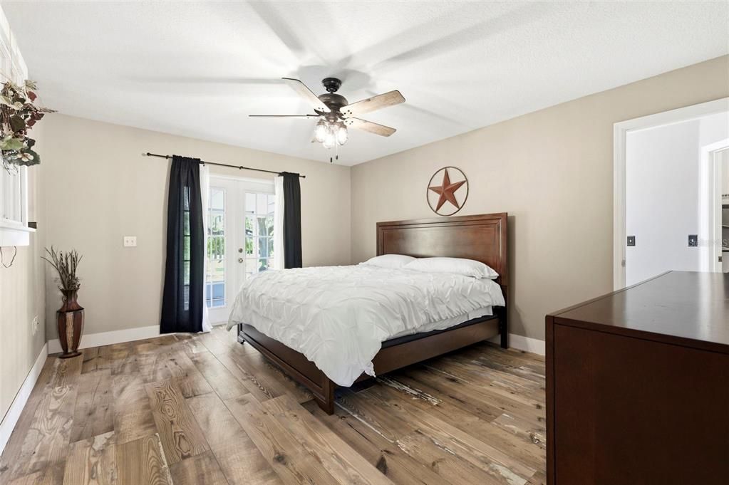 En Venta: $699,900 (3 camas, 2 baños, 1520 Pies cuadrados)
