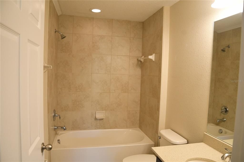 For Rent: $2,800 (3 beds, 3 baths, 2288 Square Feet)