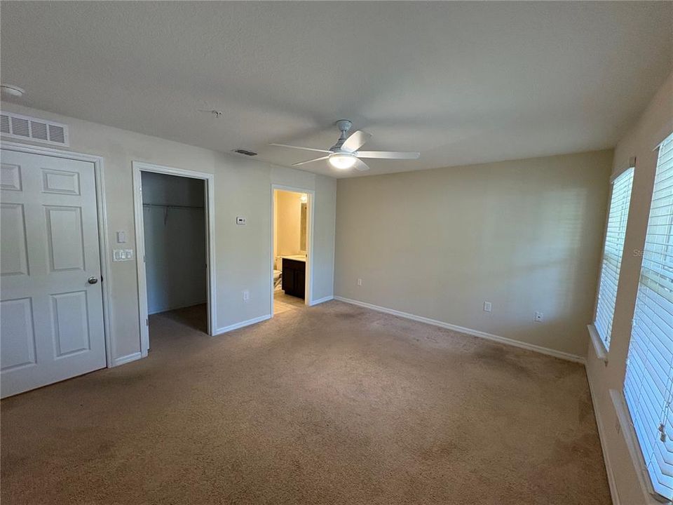 For Rent: $2,800 (3 beds, 3 baths, 2288 Square Feet)