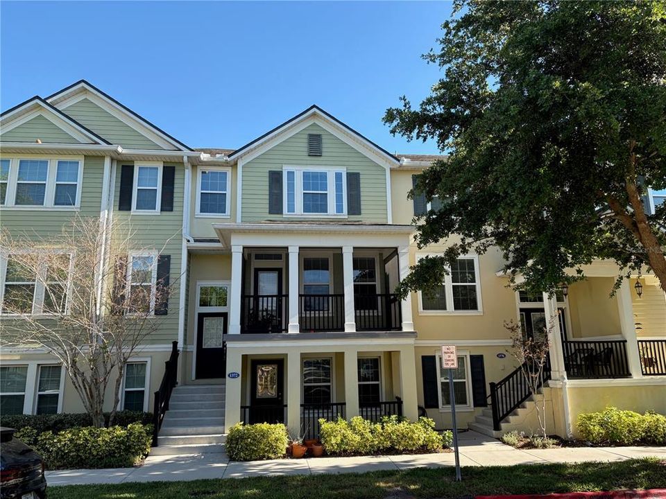 For Rent: $2,800 (3 beds, 3 baths, 2288 Square Feet)