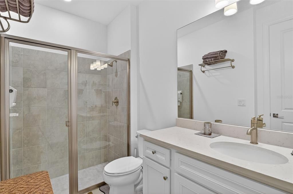 En Venta: $839,000 (5 camas, 4 baños, 4636 Pies cuadrados)