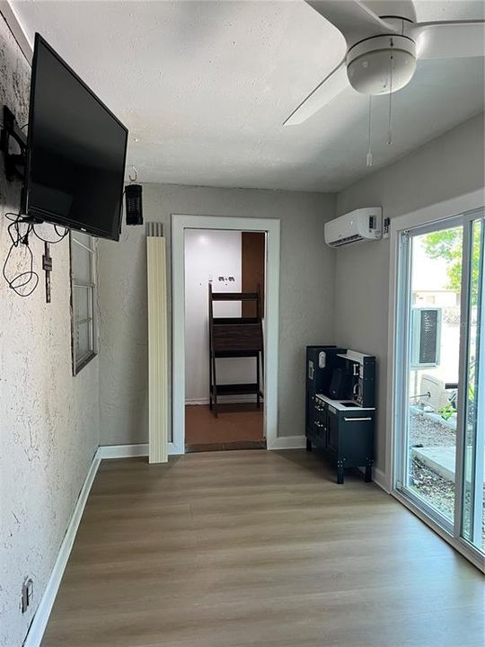 Activo con contrato: $199,000 (3 camas, 2 baños, 962 Pies cuadrados)