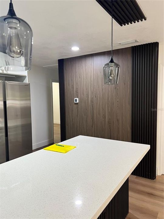 Activo con contrato: $199,000 (3 camas, 2 baños, 962 Pies cuadrados)