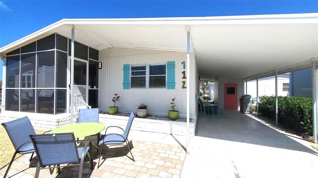 For Rent: $1,550 (2 beds, 2 baths, 984 Square Feet)