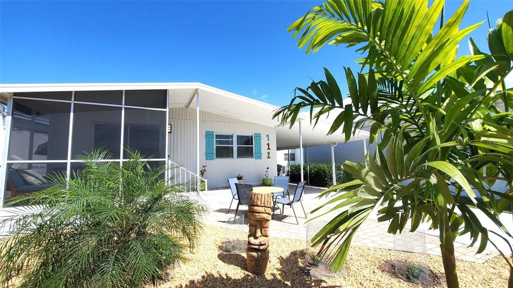 For Rent: $1,550 (2 beds, 2 baths, 984 Square Feet)