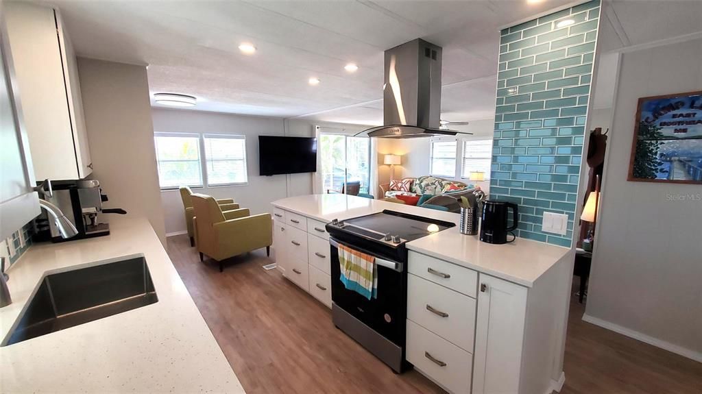 For Rent: $1,550 (2 beds, 2 baths, 984 Square Feet)
